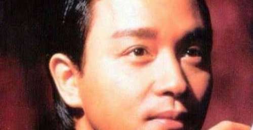他是史上最大牌人，镜头前跷二郎腿，葛优瘫，还抽着烟