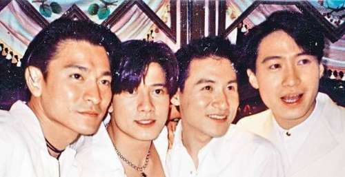 他输得精光，回家后3分钟写下一首歌，至今无人打破销量纪录