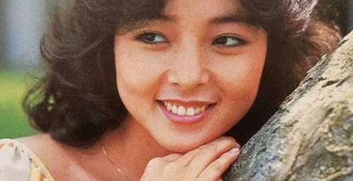 61岁琼瑶女郎突然离世，曾与林青霞齐名，31岁抛下医生丈夫剃度出家