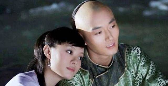 《甄嬛传》雍正去世，甄嬛连呼三声“皇上，驾崩”为啥还要流泪？