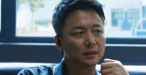白敬亭轰动影视圈他是内地影视剧全新题材，第一个吃螃蟹的人