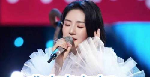谢娜东方卫视献唱，或顶替原主持成新一姐？要彻底抛弃老东家