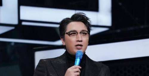张楚的“天真”让华少很尴尬，《闪光的乐队》赛制被打脸