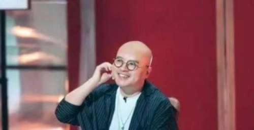 易小星：时代不一样了，缝纫机变成了电脑