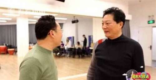 滑稽戏实力派演员默契搭档 温情、搞笑样样不含糊