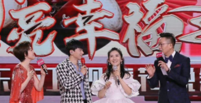 快本停播后谢娜遭冷落，被曝已跳槽到东方卫视，知情人士出面回应