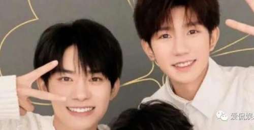 王源易烊千玺现身彩排，棒棒哒