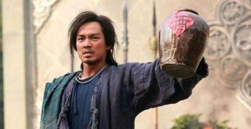 收手吧资本，别再翻拍烂片了！新版《倩女幽魂》造型辣眼还要