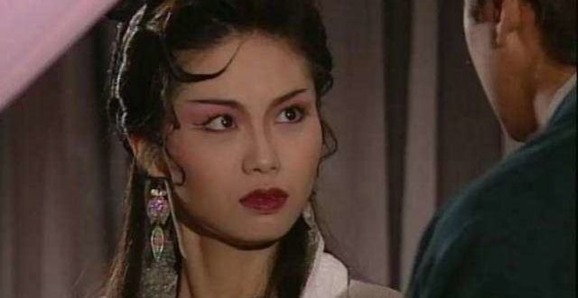 女星息影后成百亿富豪女友，一口气买两间铺子，还跟大太太成好友