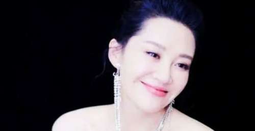 难道是真人不上镜？为什么那些被夸上天的，我们却GET不到！