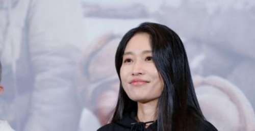 联合执导《狙击手》，张艺谋谈父女“双战场游击式拍摄”