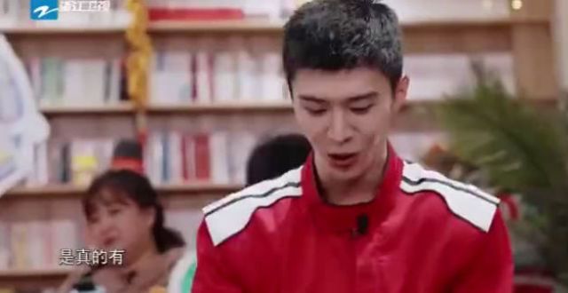 吴彤终于赔了范丞丞被坐碎的手机，知名制片人竟然抄袭韩国综艺？