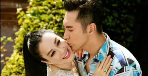 “青岛媳妇”钟丽缇：3婚2离，带3个女儿嫁小丈夫，她过得幸福吗