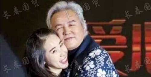 还记得公开与林瑞阳十指紧扣的阿紫吗？TST被查后，阿紫近况曝光