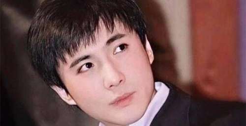 军艺“校草定律”又来了，沈腾创造“万有引力”，杨洋还能坚持多久