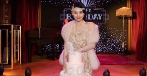 星二代庆生花样多：甄子丹女儿头戴王冠，郭晶晶亲手做蛋糕最朴素