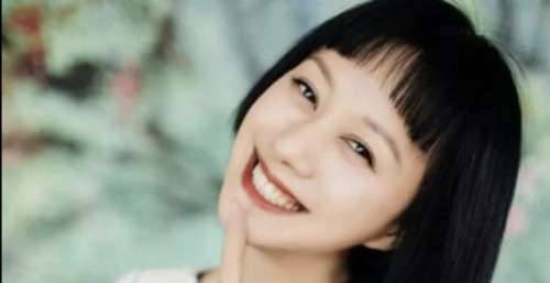 19岁被质疑变性，21岁成广告女神，《武林外传》最星的红与黑