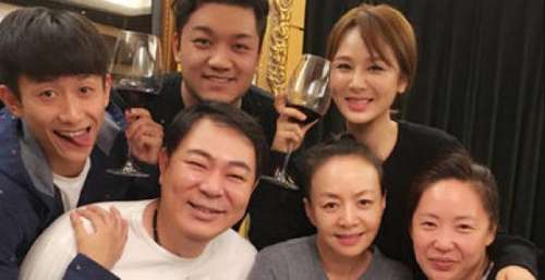 尤浩然：没天赋不努力，与“家人”关系疏远，还在蹭家有儿女热度