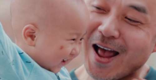 湖南卫视冒险做了一个“大生意”，结果收视夺冠，还被央媒点赞