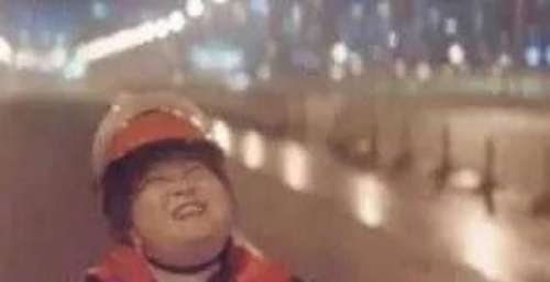上映20天总票房8亿，至今仍是票房冠军，这部6分烂片何德何能？