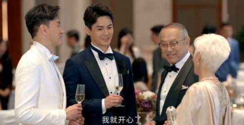 《家族荣耀》结局：大boss总算浮出水面，他才是稳坐的高人
