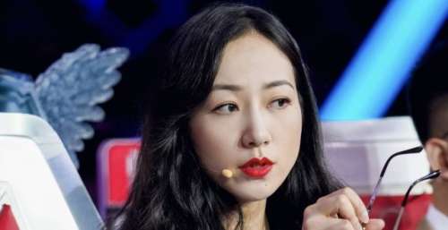 虽陷入两极化评价，还是一如既往支持人美心善的韩雪