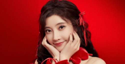 小破站晒出小年yeah节目单，冯提莫领衔当红up主，献唱歌曲很有年味
